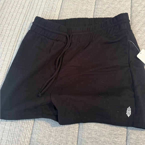 FP Movement Black Activewear Set - Picture 3 of 6